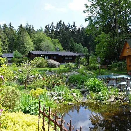 Vakantiehuis Idyllische Ferienhauser Am Waldrand
