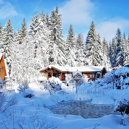 Vakantiehuis Idyllische Ferienhauser Am Waldrand *